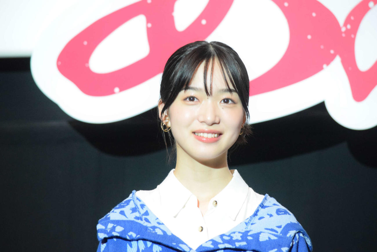 「あのコはだぁれ？」舞台あいさつに登壇した早瀬憩（撮影・阪口孝志）