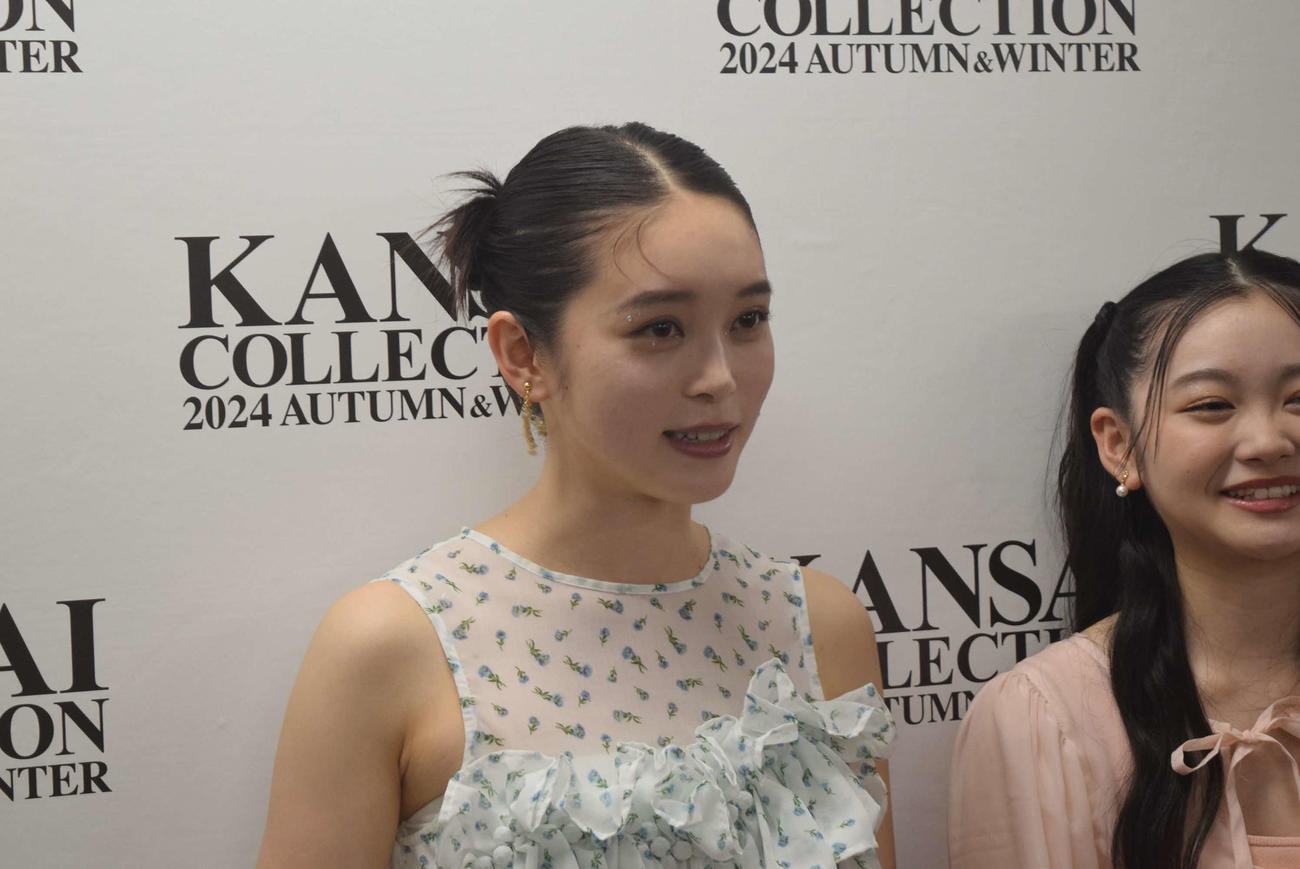 「カンサイコレクション　2024A／W」に出演した高石あかり（撮影・阪口孝志）