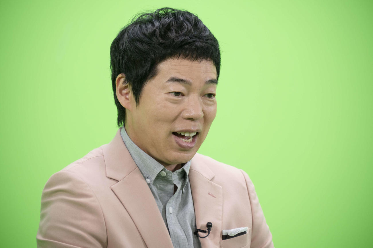 日本テレビ系特番「新ニッポン観光！ウハウハ新名所の仕掛け人」の収録に臨む今田耕司