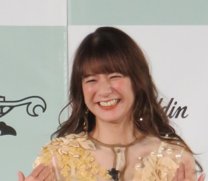 スザンヌ