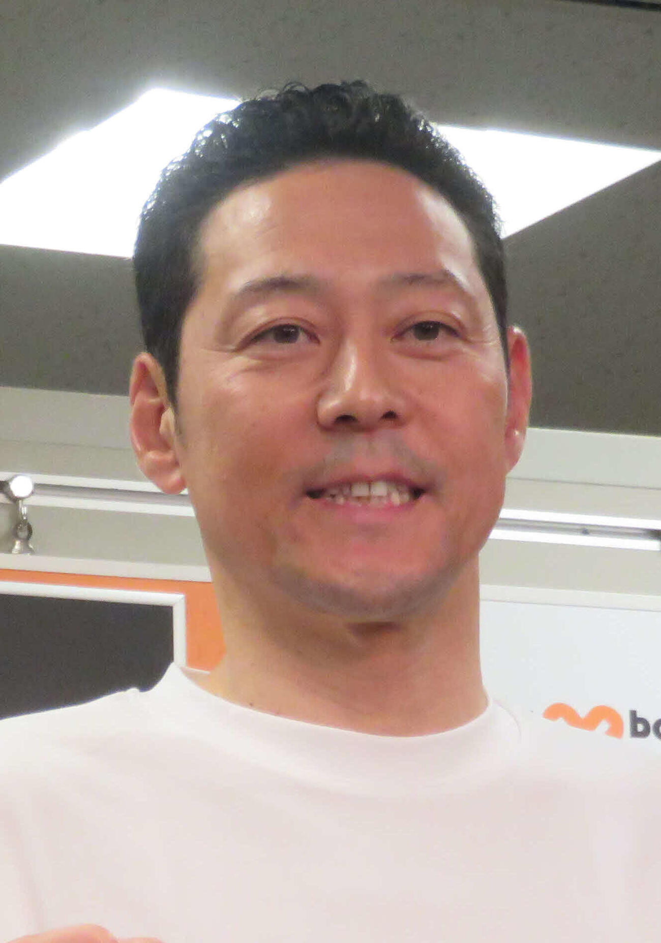 東野幸治（2020年11月撮影）