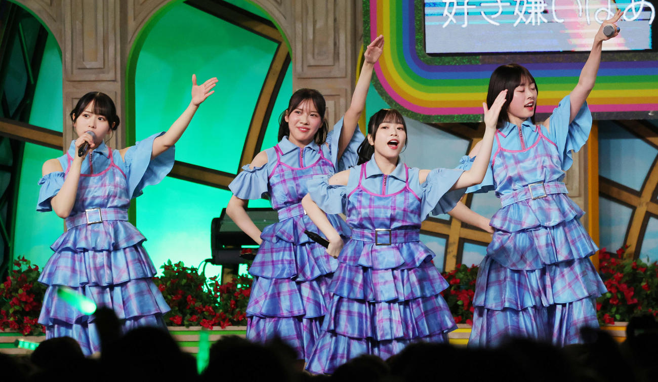 「TOKYO IDOL FESTIVAL 2024」に出演した日向坂46の三期生（撮影・野上伸悟）