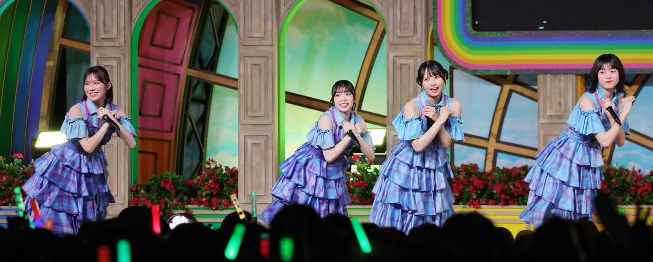 「TOKYO IDOL FESTIVAL 2024」に出演した日向坂46の三期生（撮影・野上伸悟）