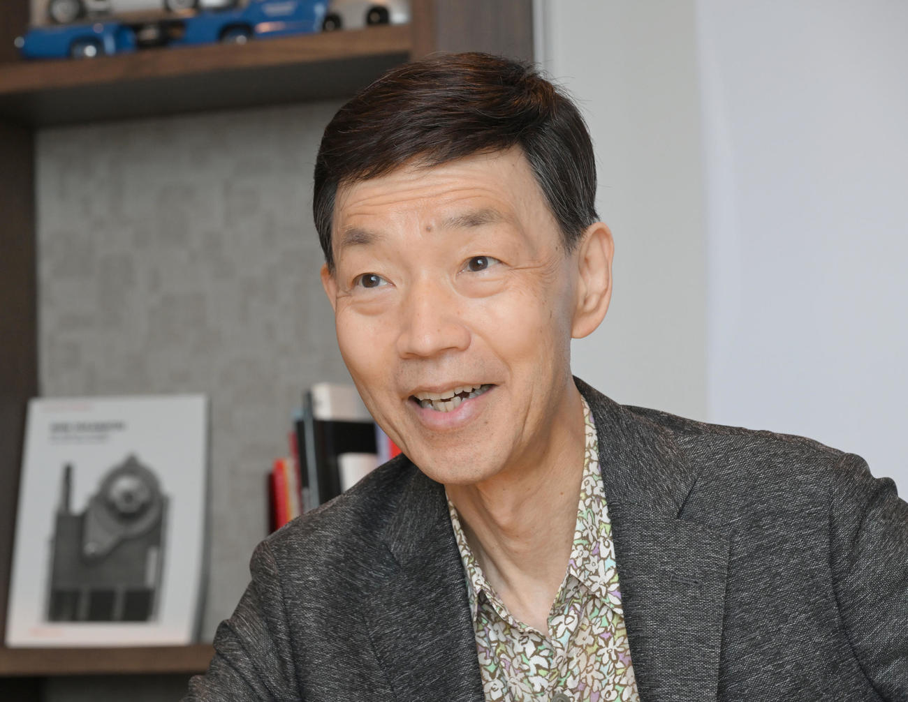 演歌歌手の渥美二郎（2024年7月撮影）