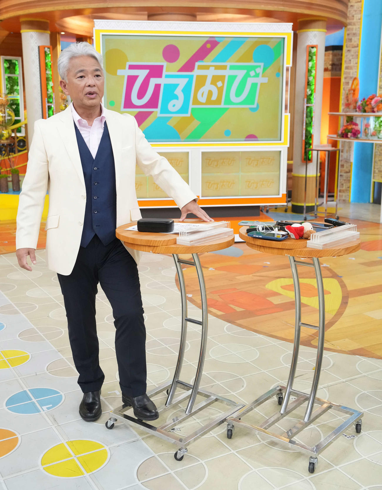 番組開始から15周年を迎え囲み取材に臨むTBSテレビ「ひるおび」の総合司会を務める恵俊彰（撮影・小沢裕）