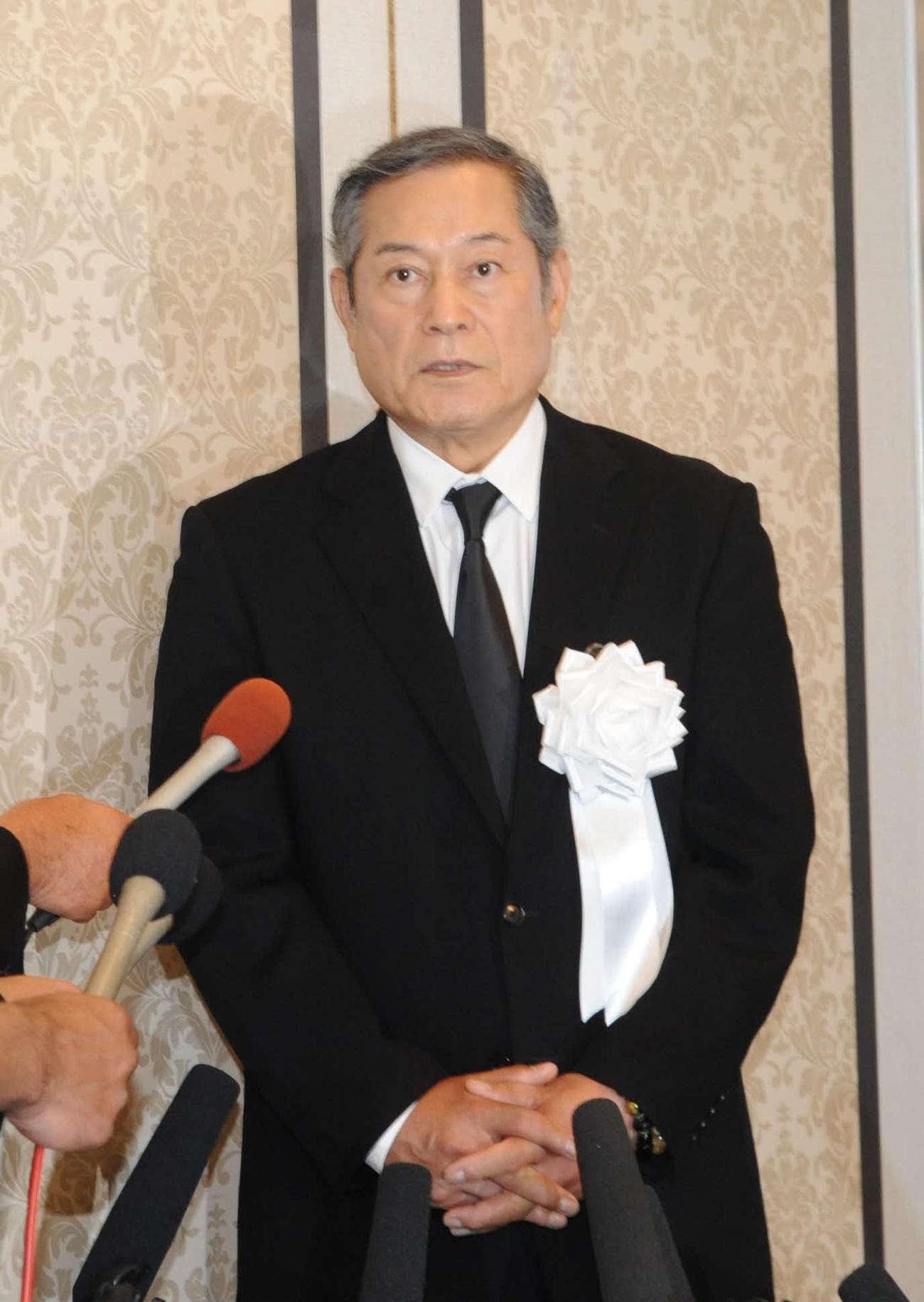 真島茂樹さんのお別れの会に訪れた松平健