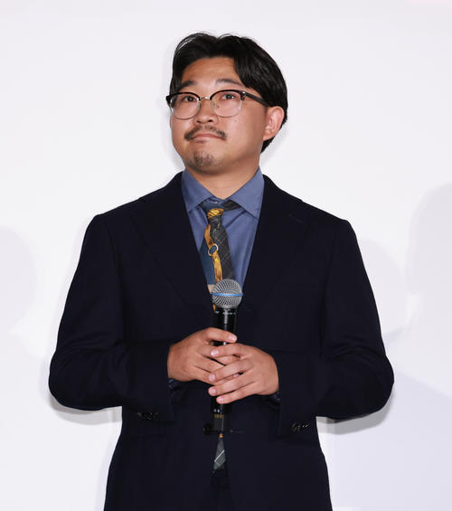 オズワルド伊藤俊介、映画PRで「徹子の部屋」収録も「鼻血が出るくらいスベり倒してきました」
