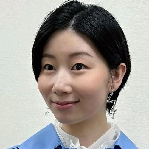 土居志央梨「虎に翼」オフショット公開「よねさん、良かったね」「司法試験合格おめでとう」