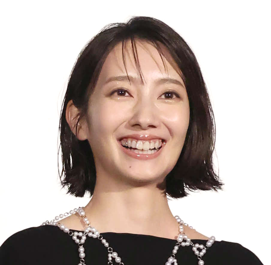 波瑠（2023年撮影）