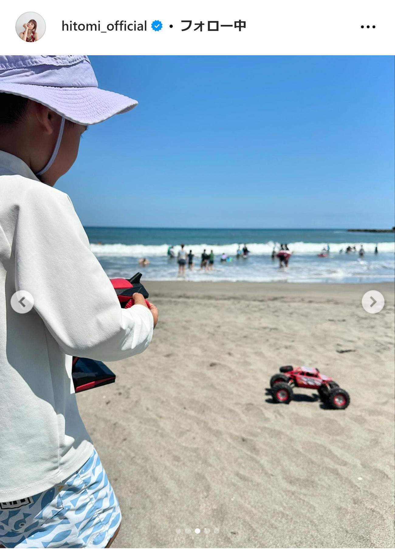 hitomiのインスタグラムから