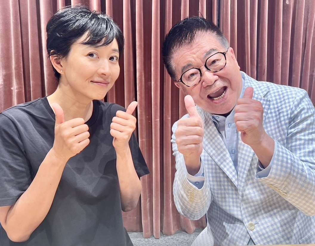 菊川怜（左）は生島ヒロシに弟子入り志願した