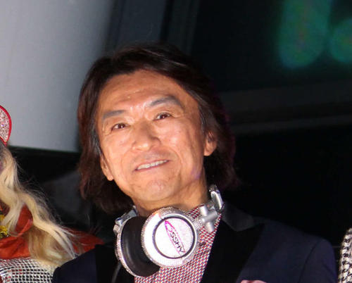 DJ OSSHY　６月末に亡くなった父押阪忍さんの四十九日を報告