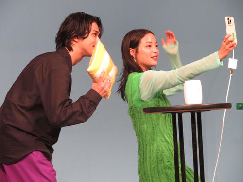広瀬すず＆横浜流星、多忙な日々を楽しむ工夫「格闘技をひたすら見る」「小さい楽しみを作る」