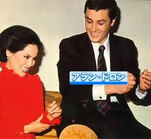 デヴィ夫人のブログから