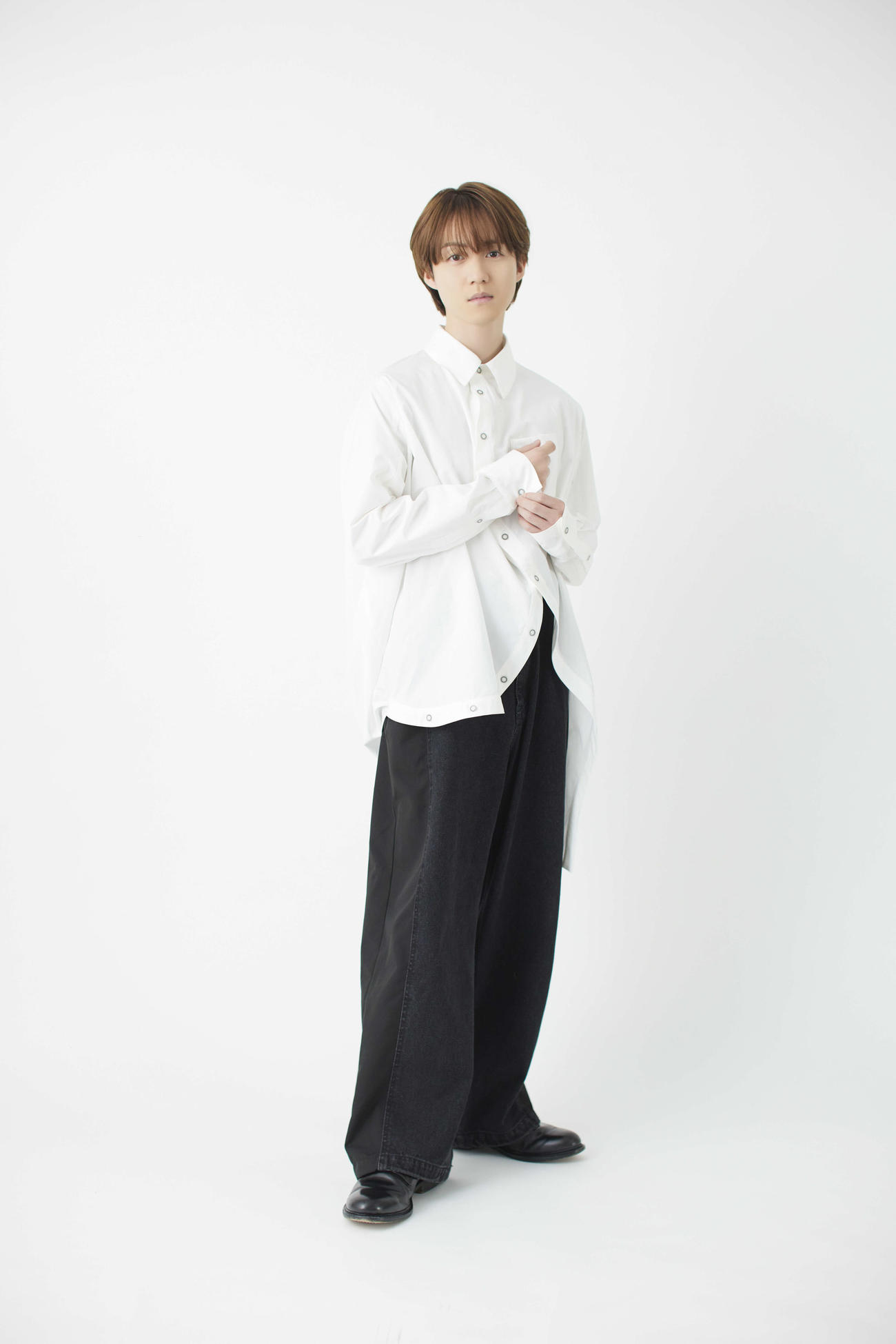 リーディングライブに出演する小越勇輝