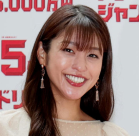 岡副麻希、第１子女児出産から仕事復帰報告「ひさしぶりにメイクしてもらって」キメ写真公開