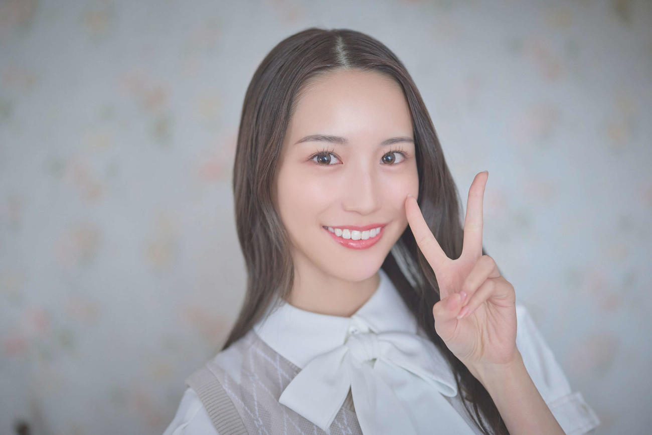 インタビューに応じた乃木坂46の掛橋沙耶香（撮影・鈴木健太氏）