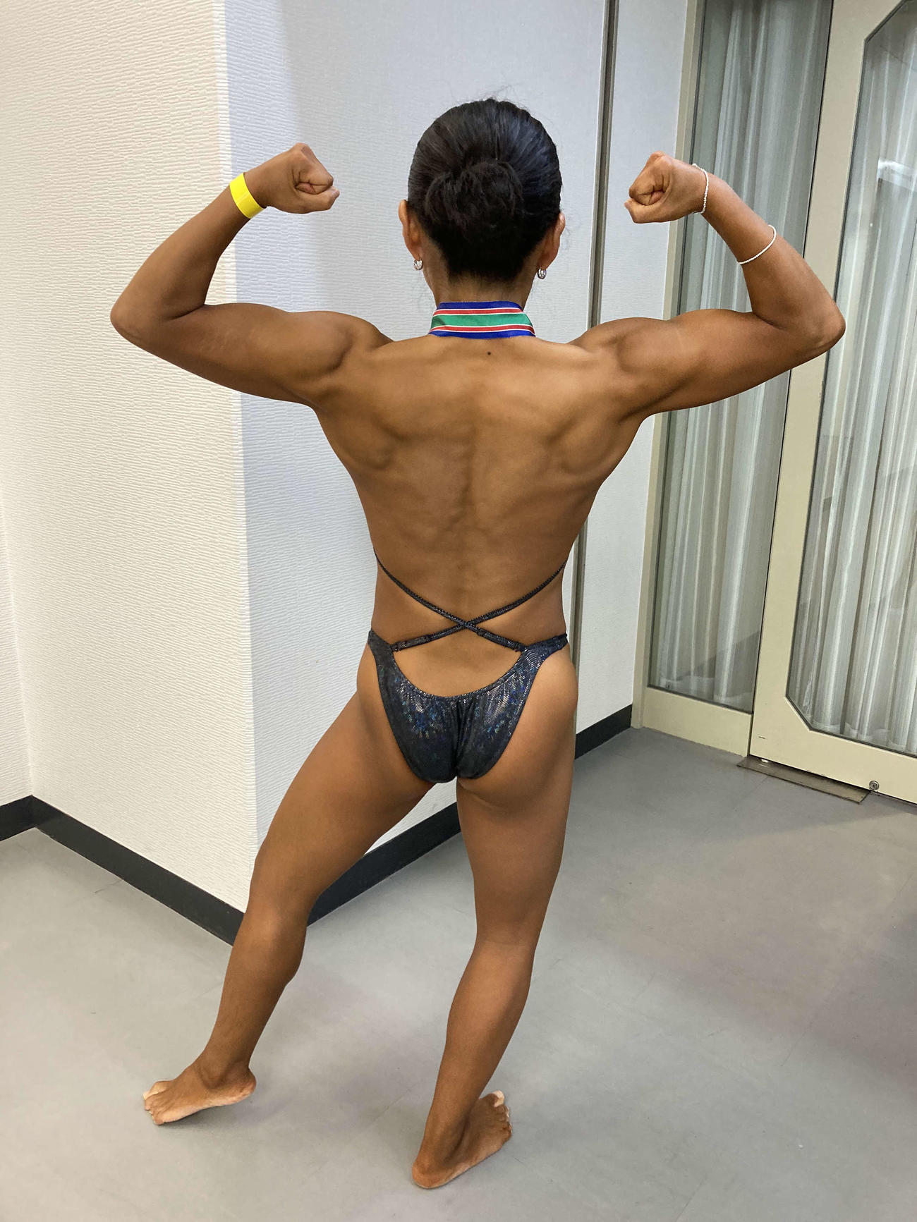 ボディビルコンテストに出場したアルミカン赤阪侑子