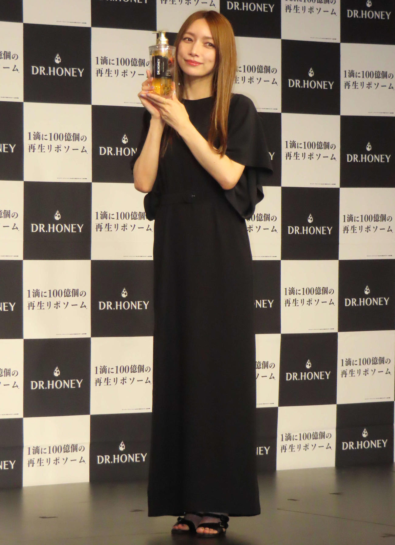 ヘアケアブランド「DR．HONEY」新商品発表会に登壇した後藤真希