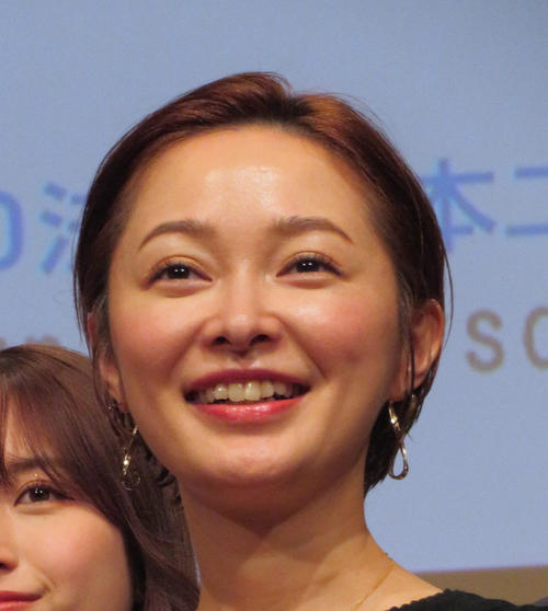 元モー娘。市井紗耶香、長女20歳の誕生日に喜び「愛すること、信じることを教えてくれました」