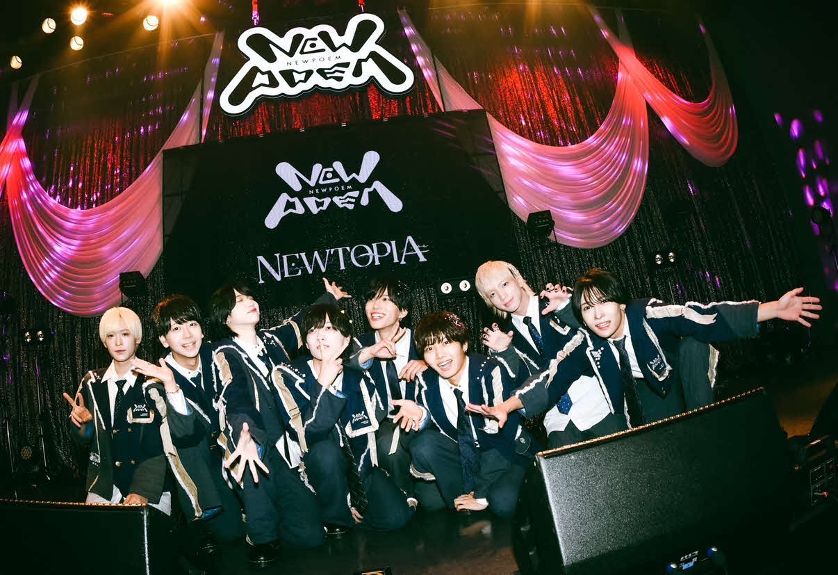 デビュー1周年記念初単独ライブを行ったNEWPOEM