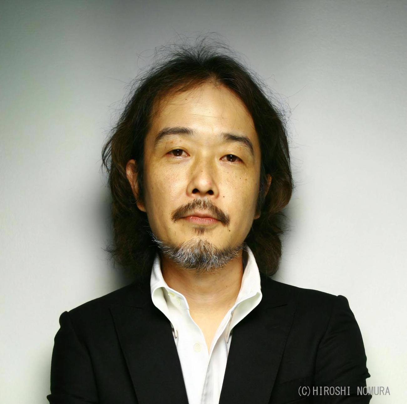 NHK連続テレビ小説「おむすび」の語りを務めるリリー・フランキー