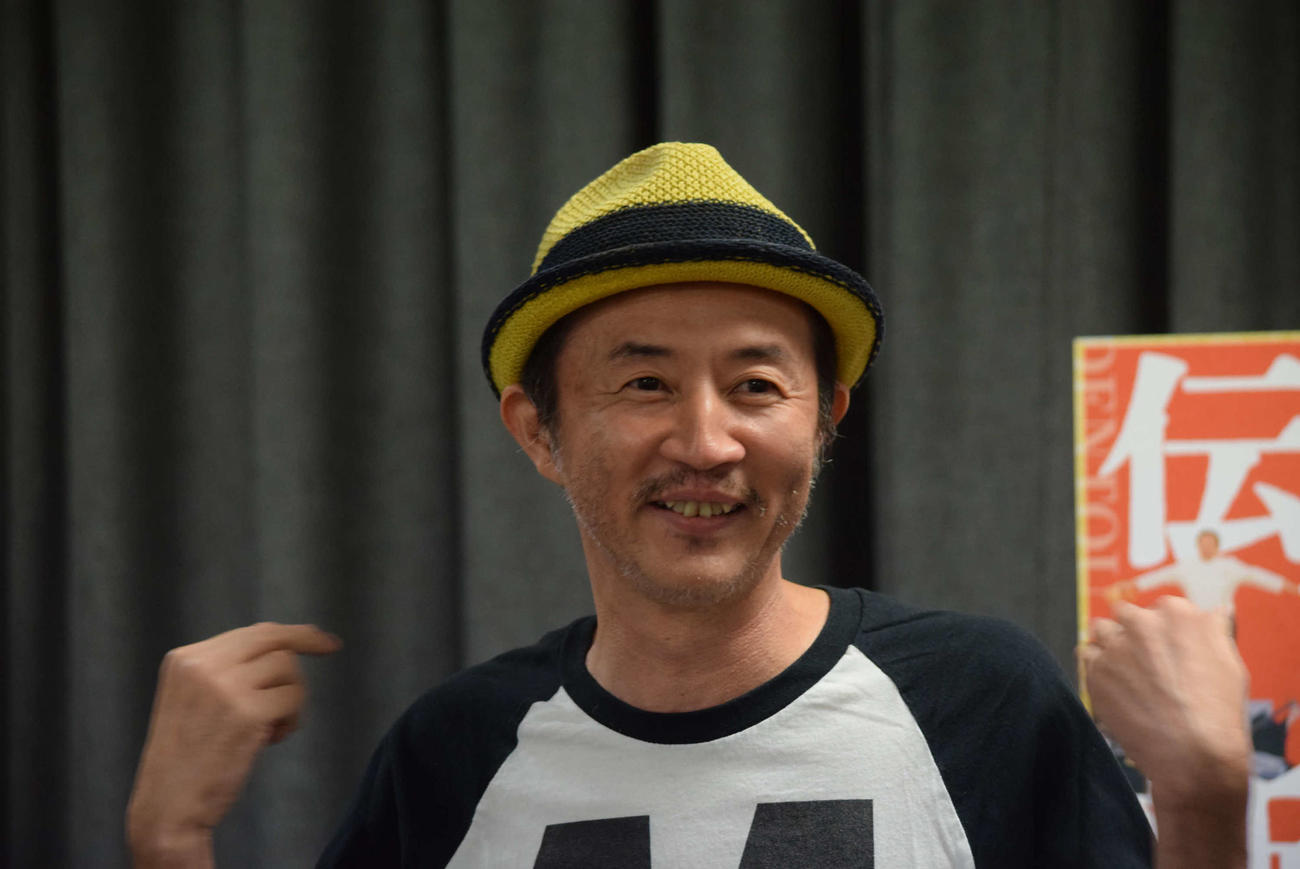 伝統芸能とのコラボに意欲を見せたお～い！久馬（撮影・阪口孝志）