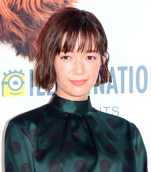 佐藤栞里、新潟に帰省「大切な時間」愛犬「はな」とのツーショットにファン歓喜「可愛すぎ」
