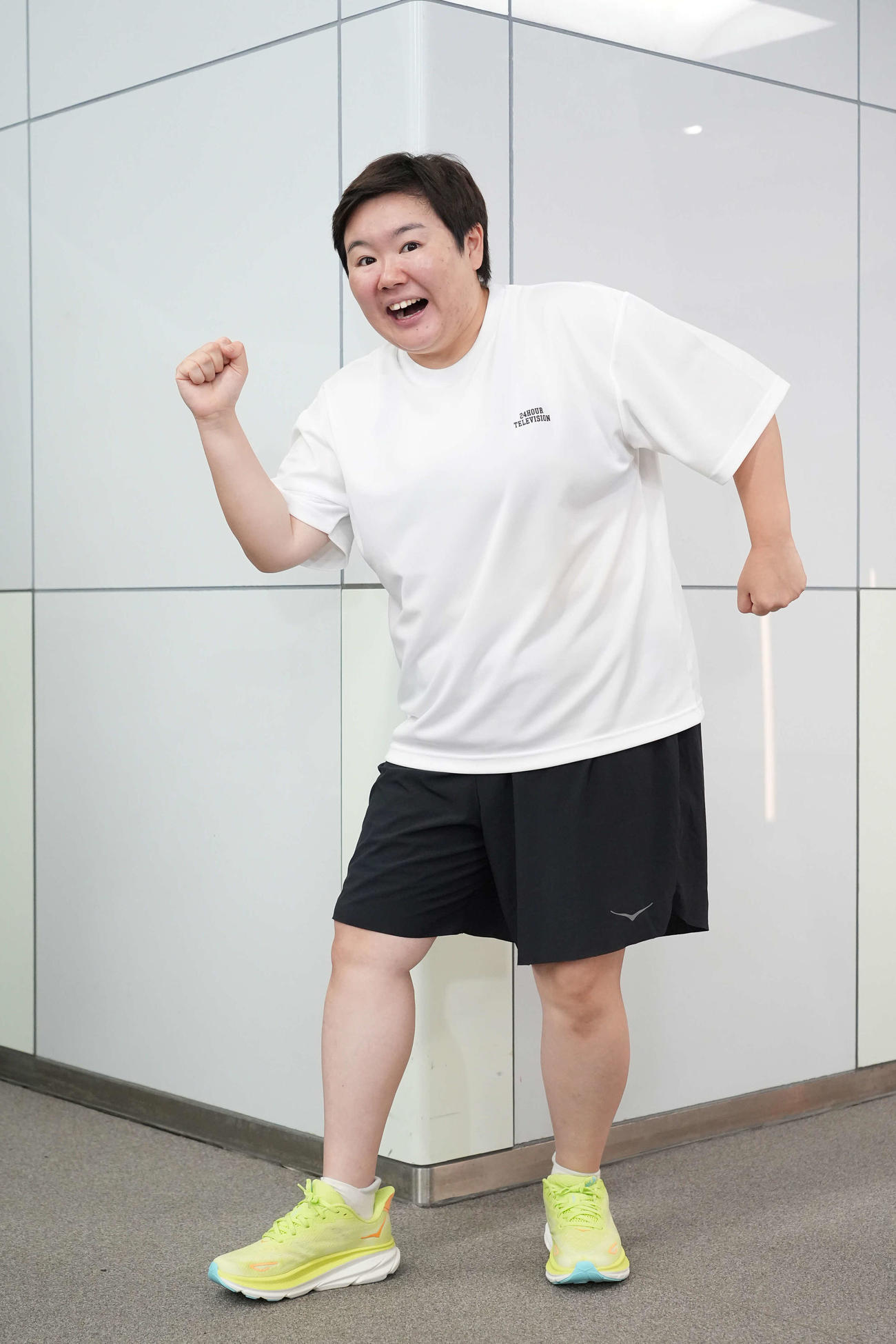 日本テレビ系特番「24時間テレビ47」でマラソンを走る、やす子
