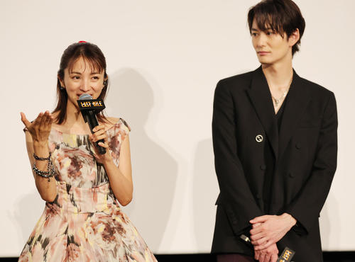 岡田将生、撮影した写真に反響続々「写真下手なのかわいいですね」「影すらいとおしいです」