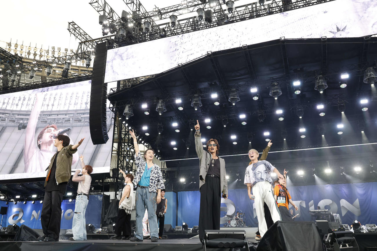 「a－nation」でコラボパフォーマンスするGENERATIONSとDa－iCE