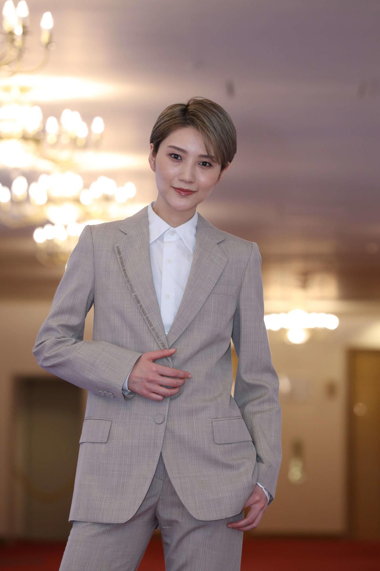 芹香斗亜（2023年9月撮影）