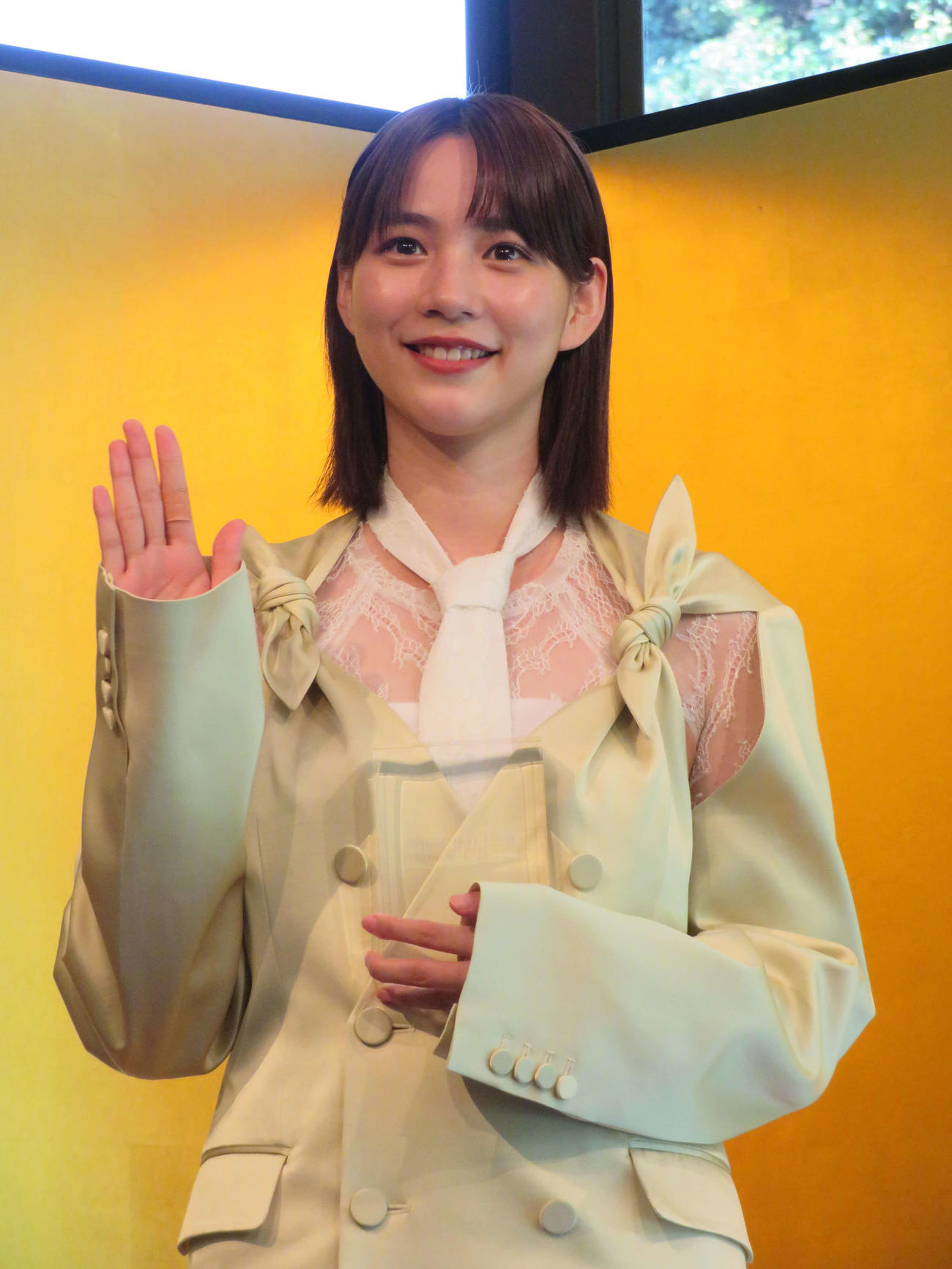 第16回　伊丹十三賞贈呈式に登壇した、のん（撮影・村上幸将）