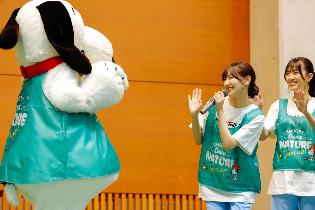 クリーンイベント「SNOOPY Loves NATURE　“Team up!”　in　ひなたフェス2024」に参加した日向坂46メンバーら