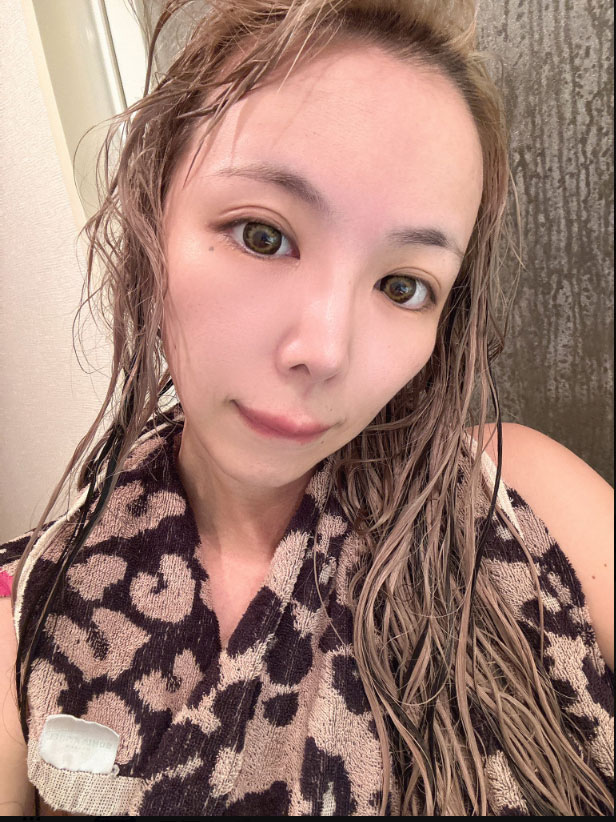 霜月るなのXから