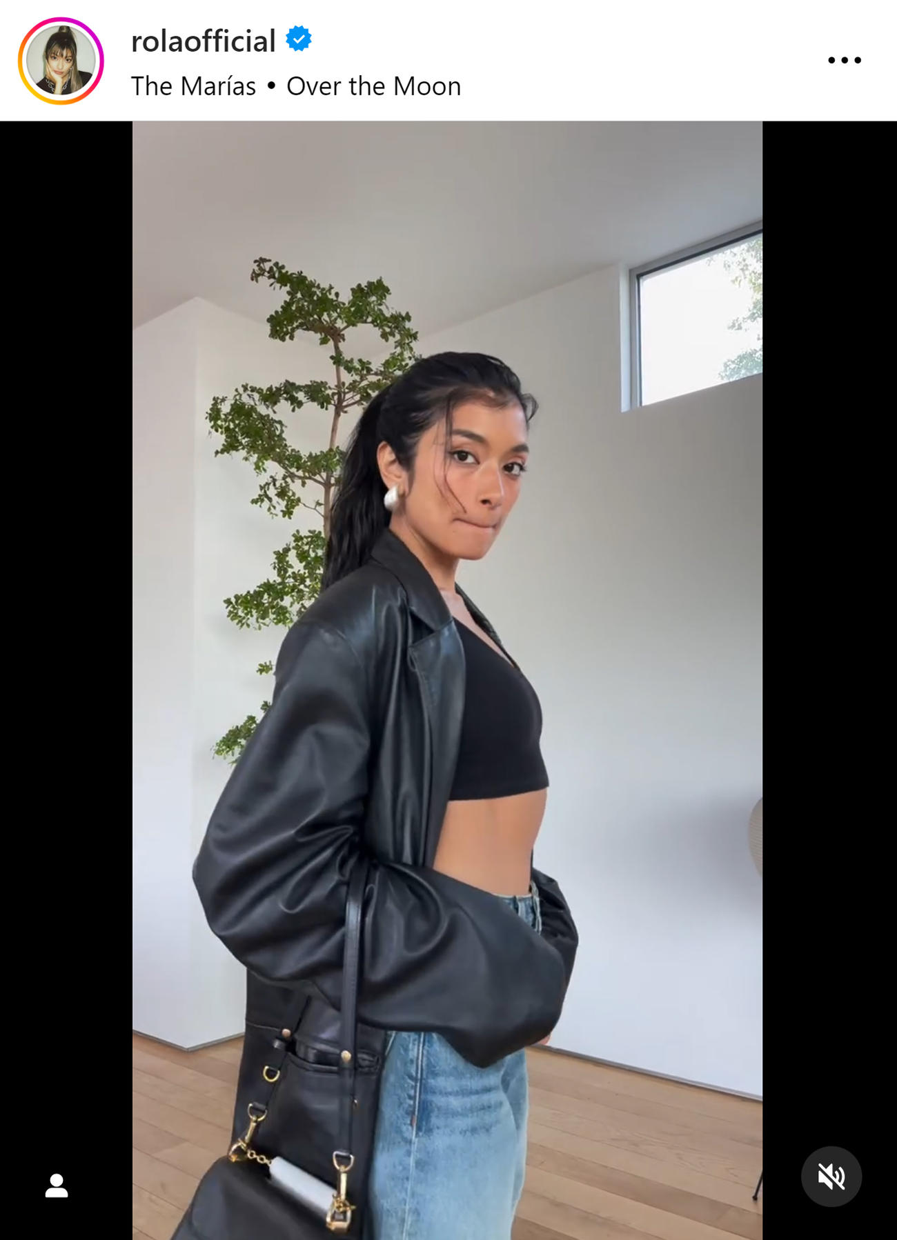 ローラのインスタグラムから