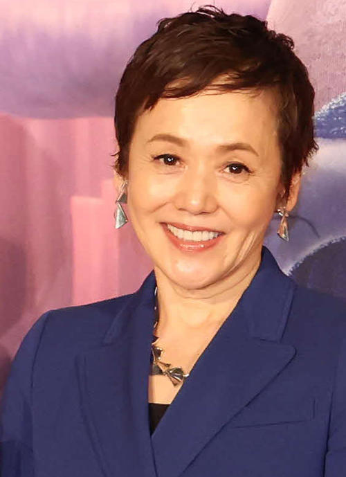 大竹しのぶ「目黒君にも二人を紹介しました」人気俳優同士のかけはしに　豪華３ショット公開