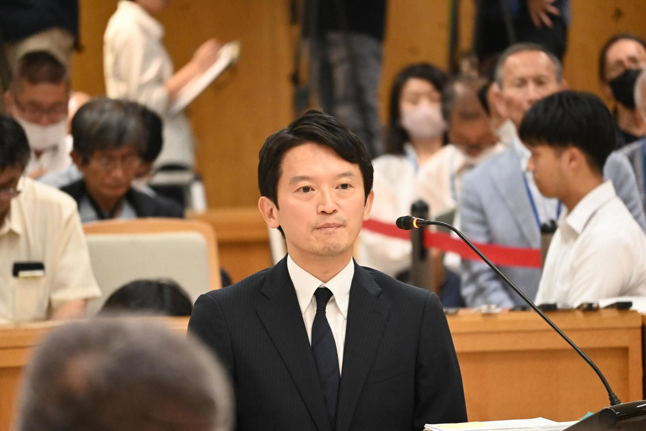 証人尋問に出頭した斎藤元彦兵庫県知事（2024年9月撮影）