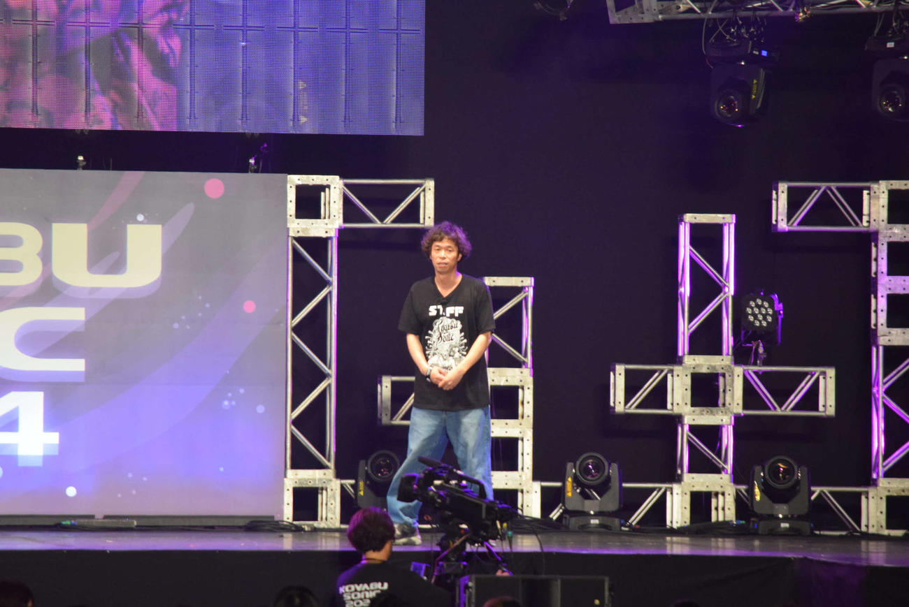 「KOYABU SONIC 2024」に出演もダダすべりしたクロスバー直撃渡邊センス