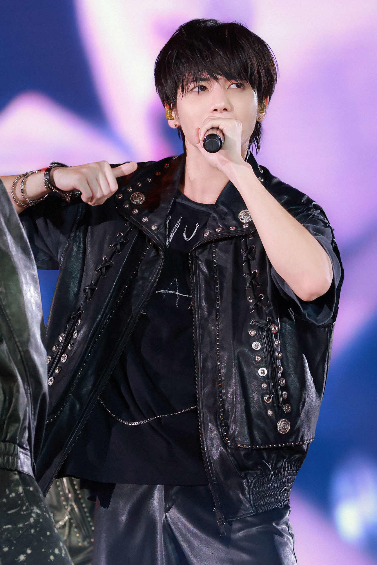 みずほPayPayドーム福岡で公演を行ったTOMORROW X TOGETHERのTAEHYUN (P)＆(C) BIGHIT MUSIC