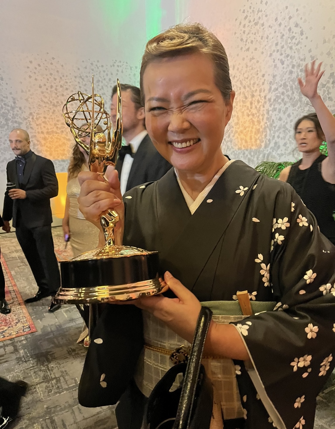洞口依子Xから