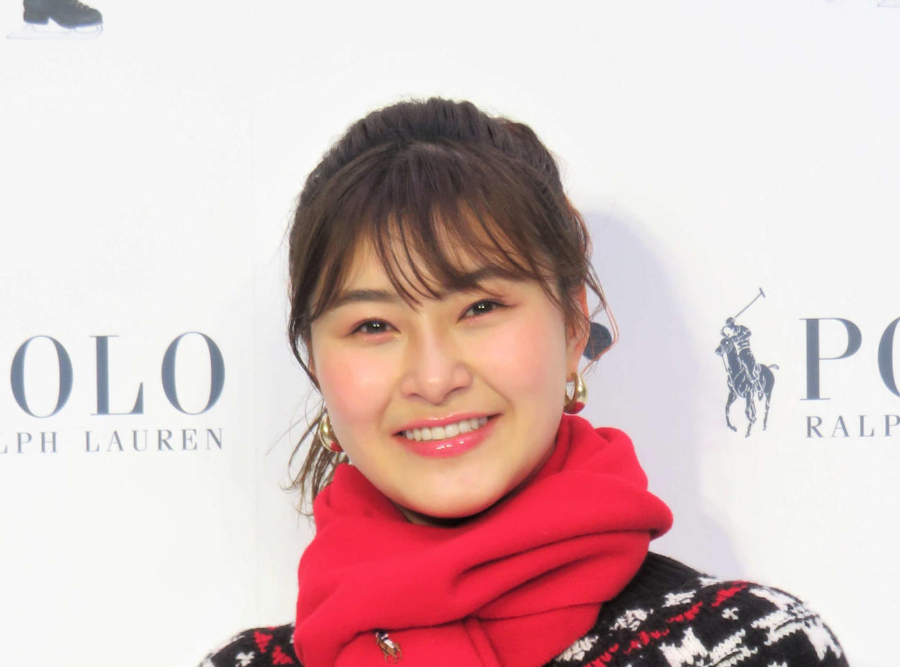 村上佳菜子（2021年12月撮影）