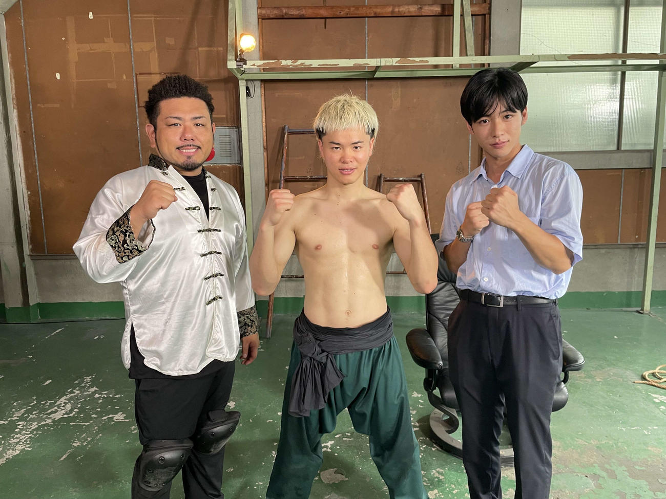 「菊池風磨のスポーツキングダム」に出演する那須川天心（左から2人目）