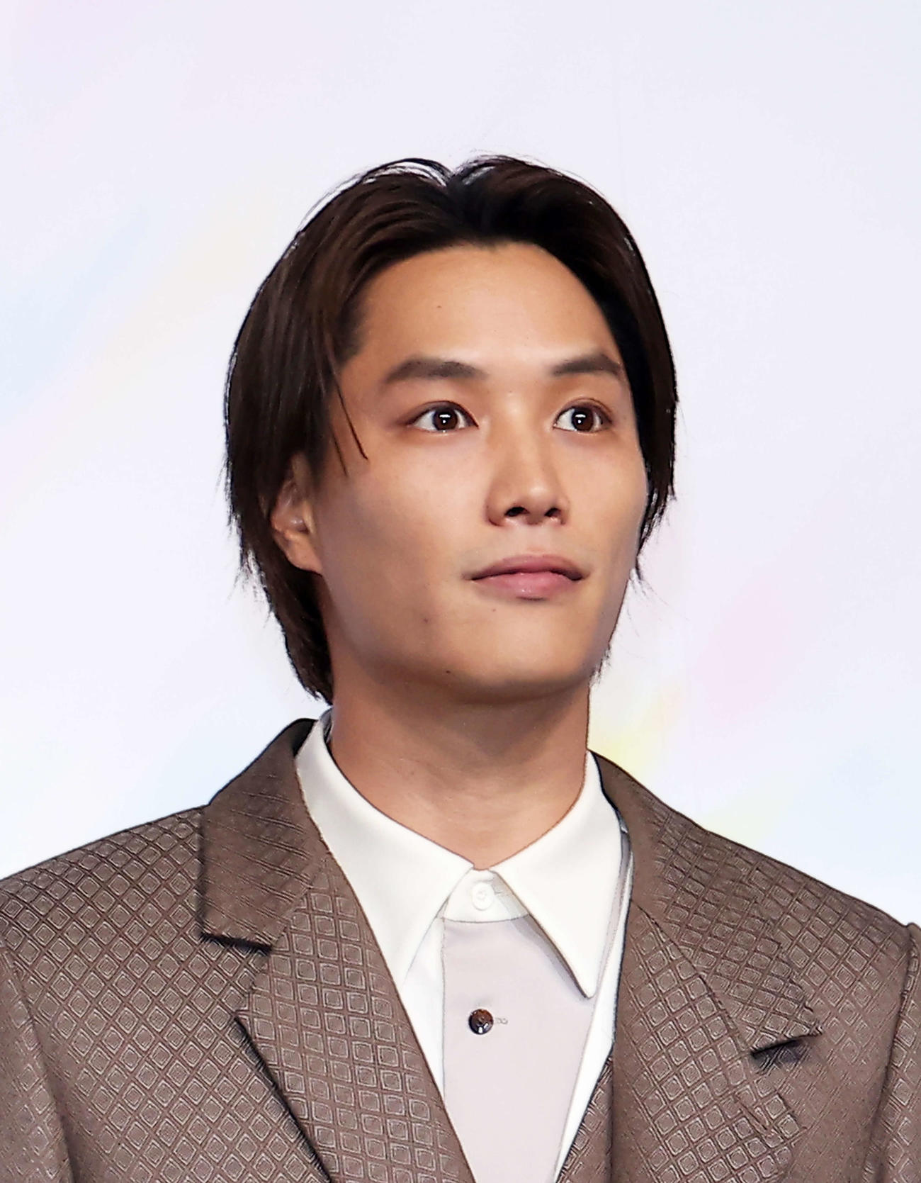 鈴木伸之（2023年撮影）