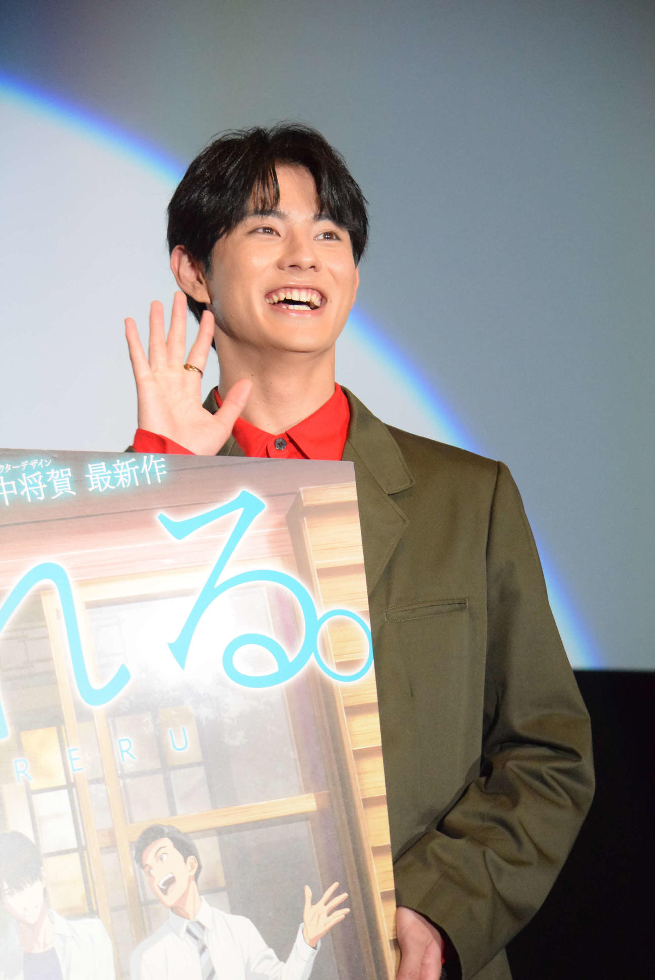 映画「ふれる。」の舞台あいさつ付き試写会に登壇した前田拳太郎（撮影・阪口孝志）