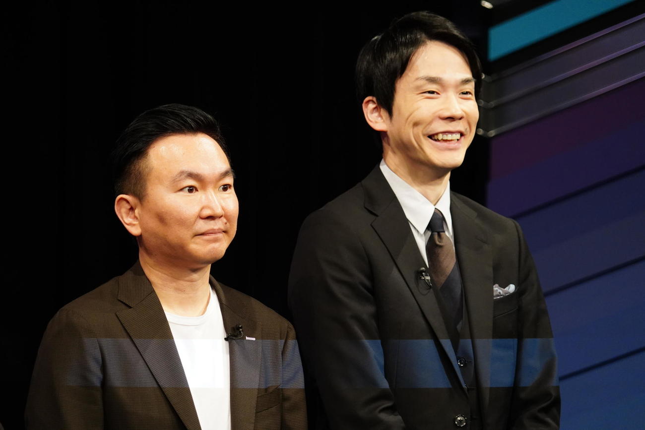 かまいたちの山内健司（左）と濱家隆一（2022年5月撮影）