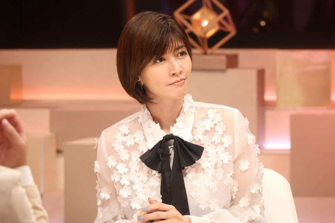 「だれかtoなかい」に出演した内田有紀（C）フジテレビ