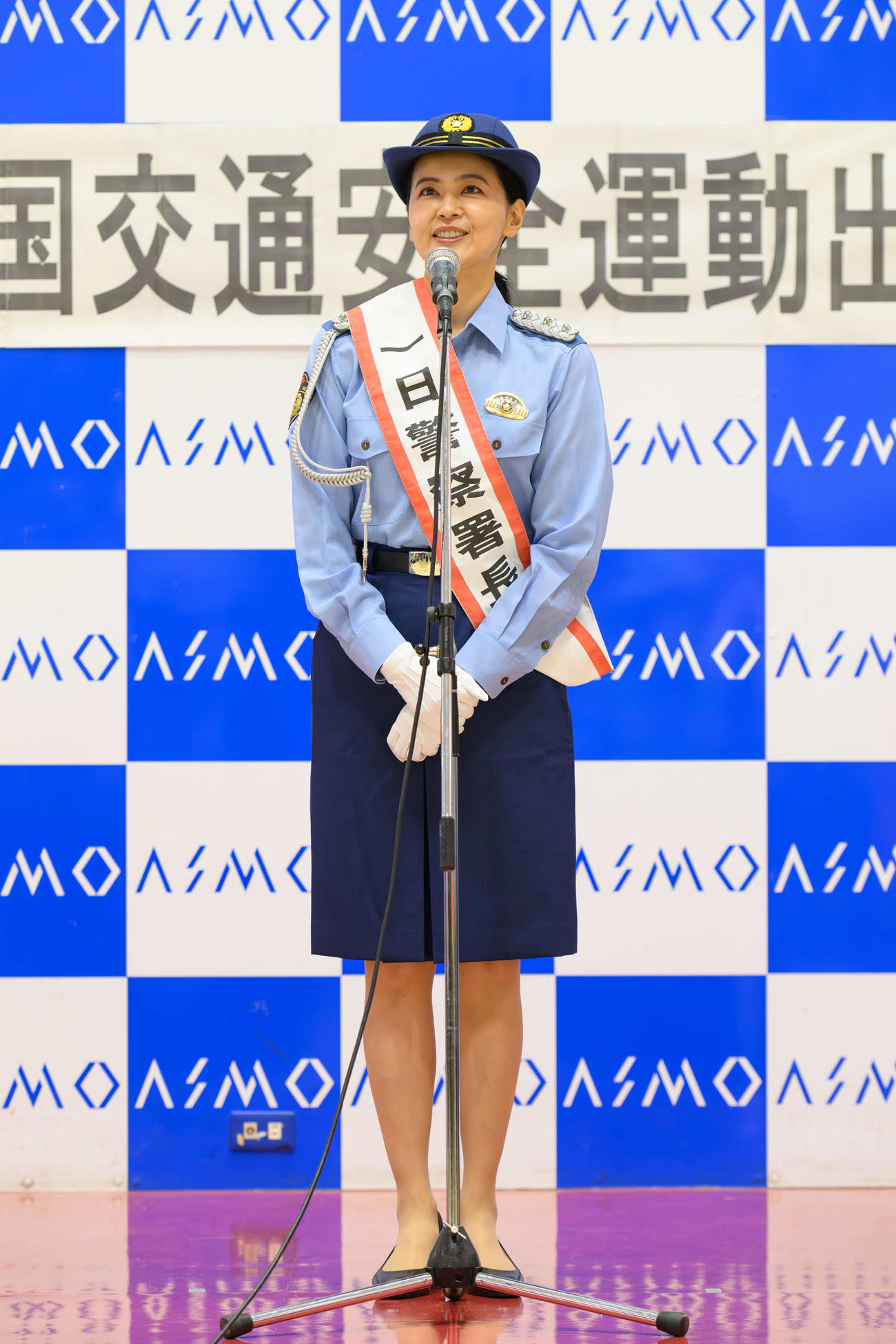 千葉県警茂原署の一日署長に就任した黒谷友香