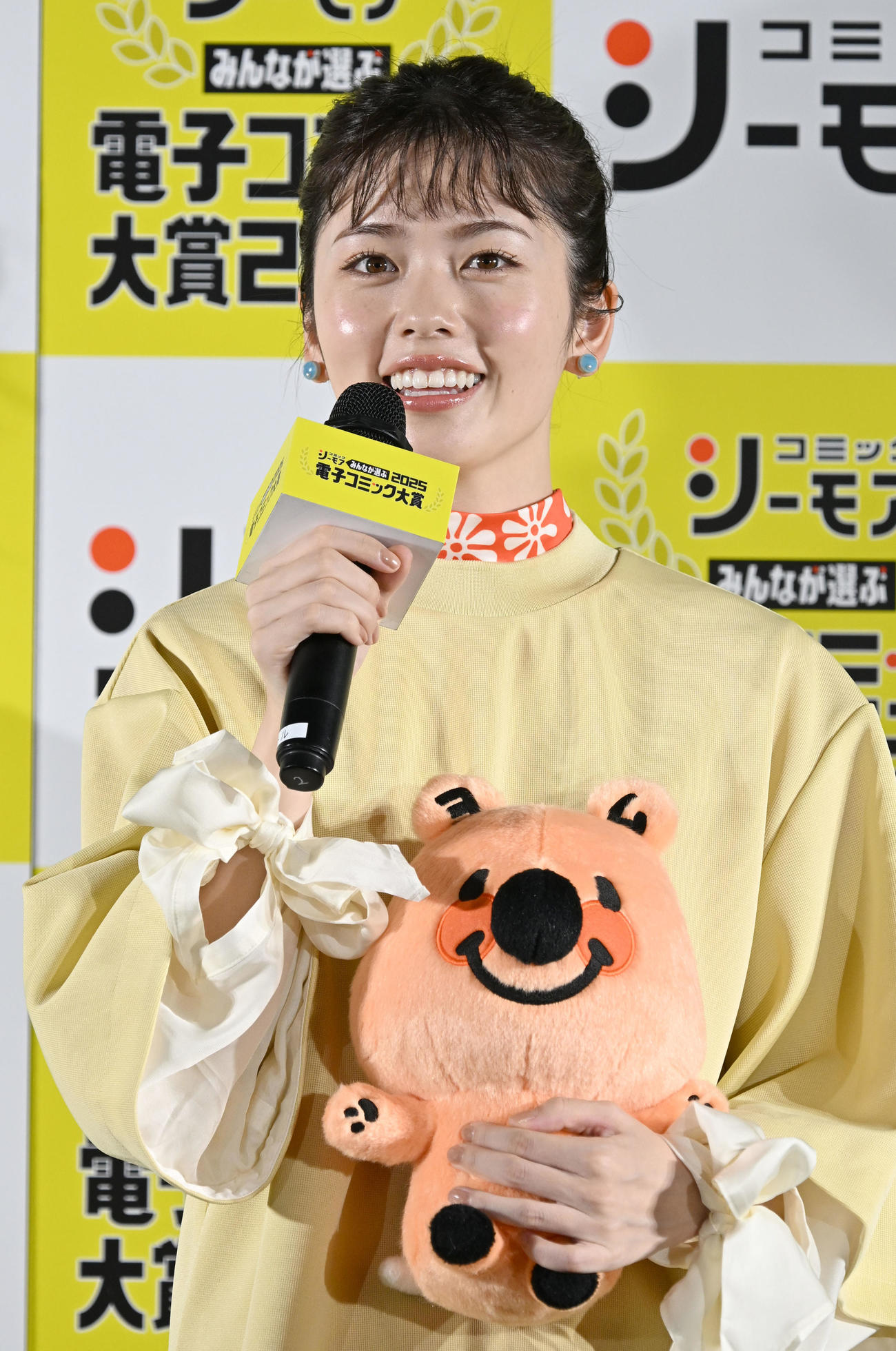 イベントに登場し、携帯液晶ペットゲームがマイブームだと明かした小芝風花（撮影・千葉一成）