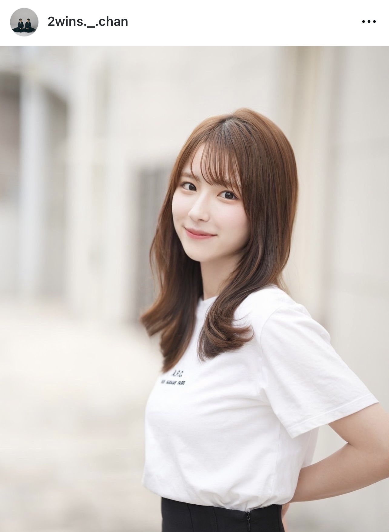 鈴木みな、まりあ姉妹のインスタグラムから
